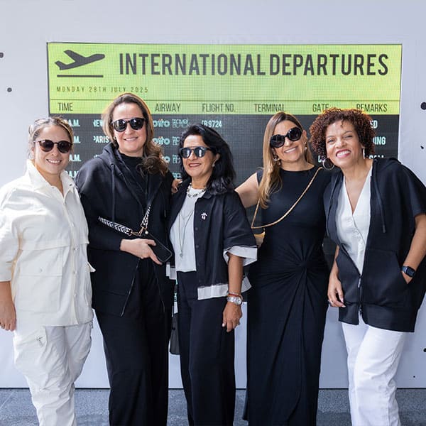 Lyda Torres, Mónica Bonilla, Martha Cardenas, Adriana Ochoa y Marie Claude Joachim